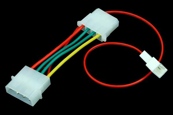Image du produit Aquatuning Revoltec Adaptateur de tension 3 broches vers 4 broches