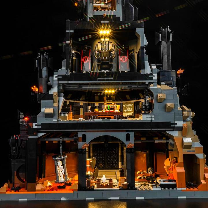 Immagine prodotto BrickBling Set di luci a LED per LEGO Il Signore degli Anelli: Barad-dûr (10333) incluso telecomando