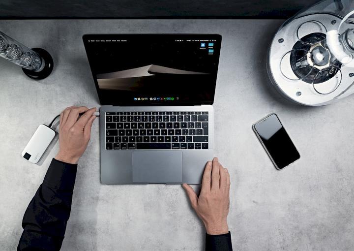 Produktbild Epico 9915112100020 laptop dock/port replicator USB 3.2 Gen 1 (3.1 Gen 1) Type-C Black, Silver (USB-C, 7 Ports)