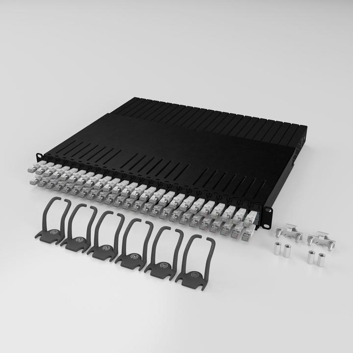 Actual product image PATCHBOX one / 8RU / Cat 6A, STP, 0.8 m, grey