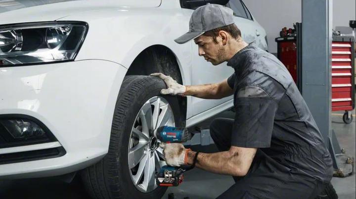 Produktbild Bosch Professional GDS 18V-400 (Akkubetrieb)