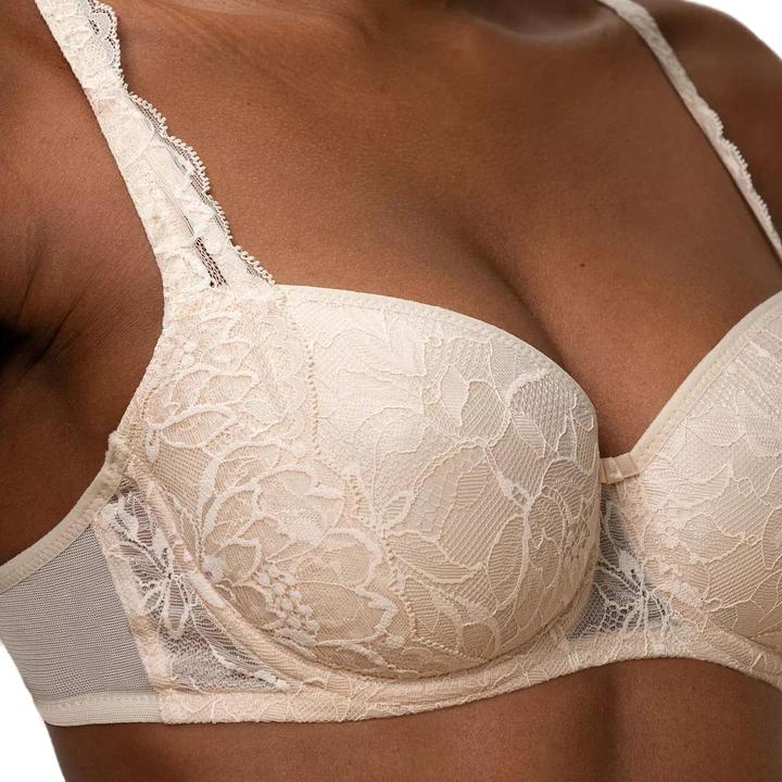 Actual product image Triumph Amourette Charm WHP02 Balconette cup bra (75 B, Single pack)