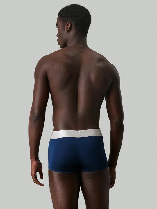 Actual product image MGA Na (M)