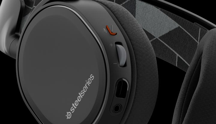 Produktbild SteelSeries Arctis 3 Console Edition (Kabelgebunden)
