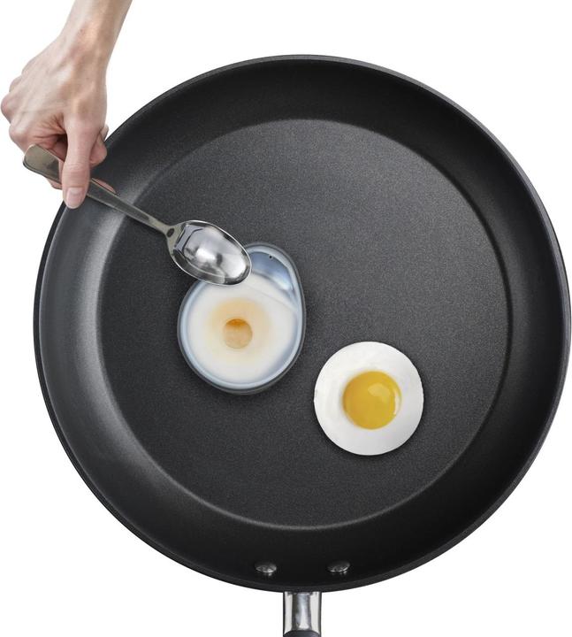 Actual product image Joseph Joseph Froach Pods egg ring set 2 pcs, white, silicone, 4.4x10x11.8cm