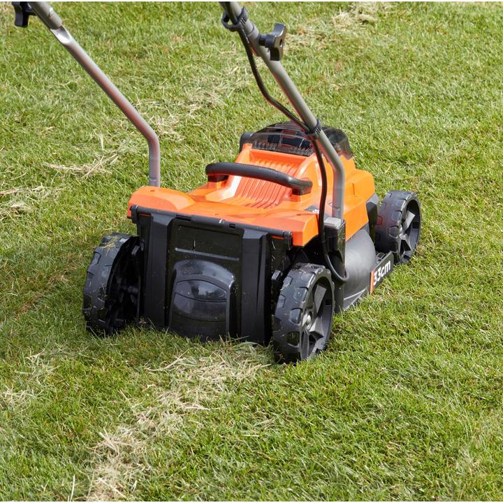 Productafbeelding Black & Decker BCMW3318N Solo (Oplaadbare batterij)