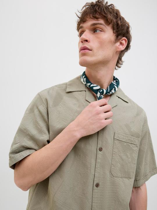 Actual product image Jack & Jones Jprbluluke Jacquard Resort S/S Shirt Ln (XL)