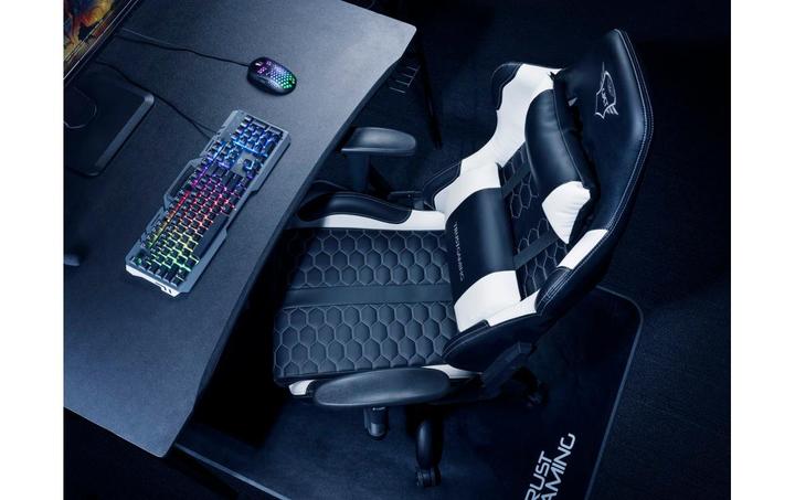 Produktbild Trust GXT 708W Resto Universal-Gamingstuhl Schwarz