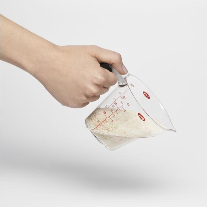 Actual product image OXO Angled measuring cup (250 ml)