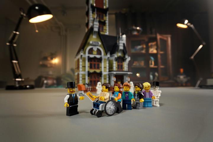 Produktbild LEGO Haunted House (10273, LEGO Creator Expert, LEGO Seltene Sets)