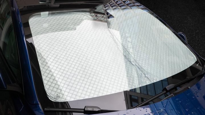 Actual product image Made4EV Windschutzscheiben Sonnen- und Sichtschutz für das Tesla Model 3