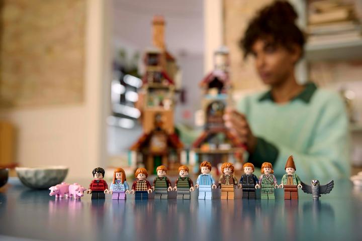 Actual product image LEGO The Foxhole - Collector's Edition (76437, LEGO Harry Potter, LEGO Rare Sets)