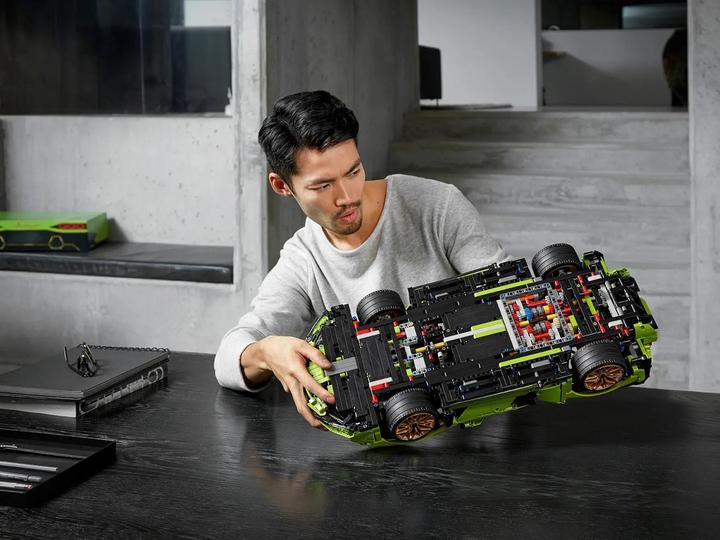 Image du produit LEGO Lamborghini Sián FKP 37 (42115, LEGO Technic, LEGO difficiles à trouver)