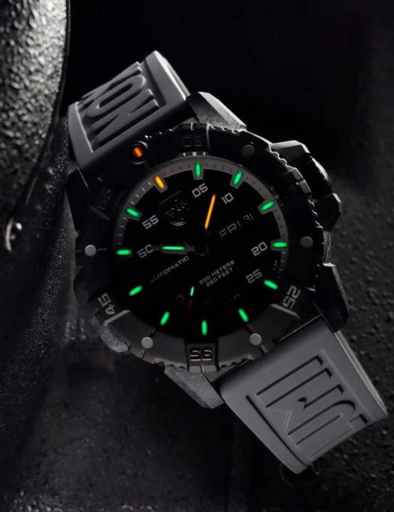 Produktbild Luminox Master Carbon Seal (Taucheruhr, 45 mm)