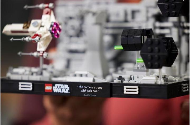 Actual product image LEGO Death Star Trench Run Diorama (75329, LEGO Star Wars)