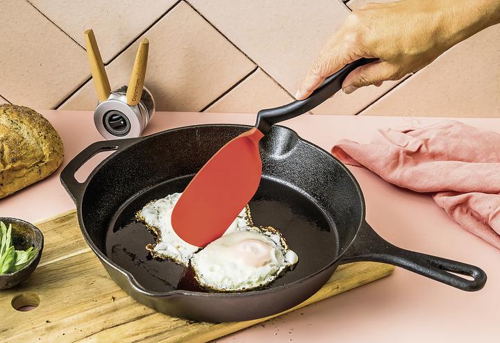 Actual product image DreamFarm Chopula spatula