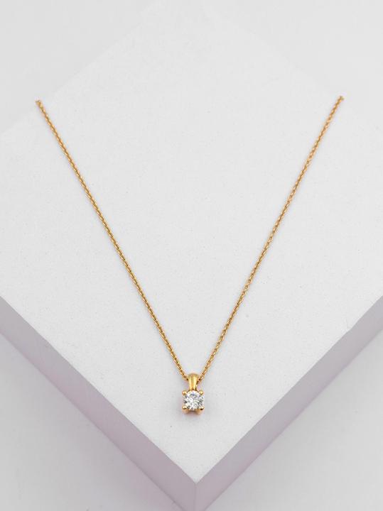 Image du produit Muau Pendentif (Or jaune, Or blanc, en or rose ou tout simplement en argent. Discret, mais qui attire le regard, l'un de nos bijoux préférés de la boutique de bijoux en ligne le pendentif 4 poignées serti de diamants 0.40ct. or jaune 750 dans la couleur or jaune. Bijoux)
