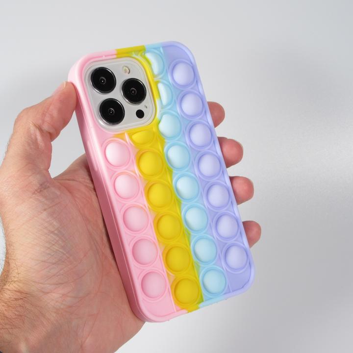 Produktbild PhoneLook Hülle Silikon Luftblasen Anti-Stress Regenbogen (Apple iPhone 13 Pro)