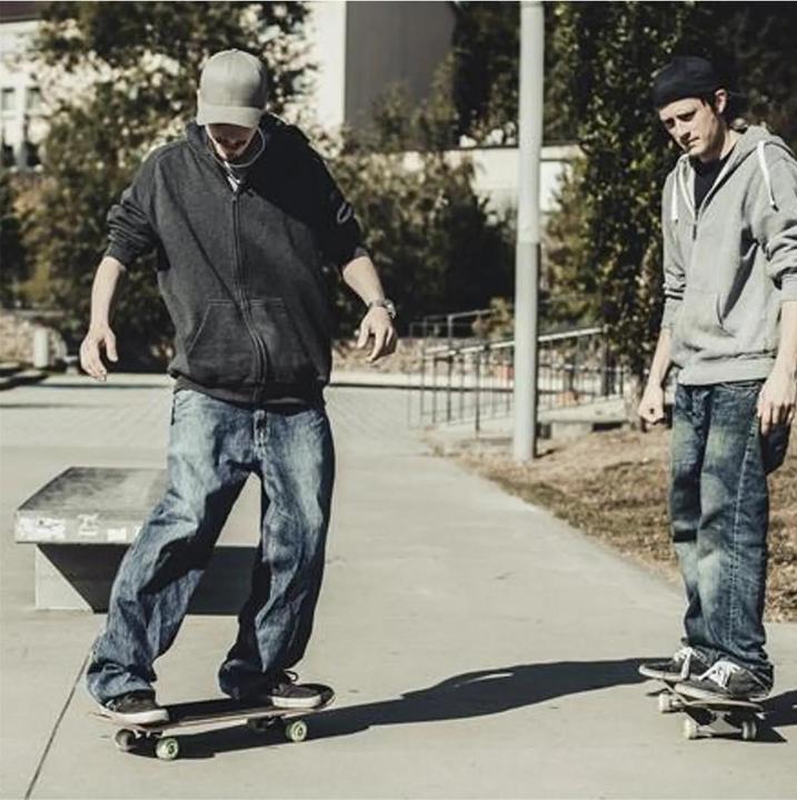 Actual product image Hudora Skateboard Harlem ABEC 7 (30.51")
