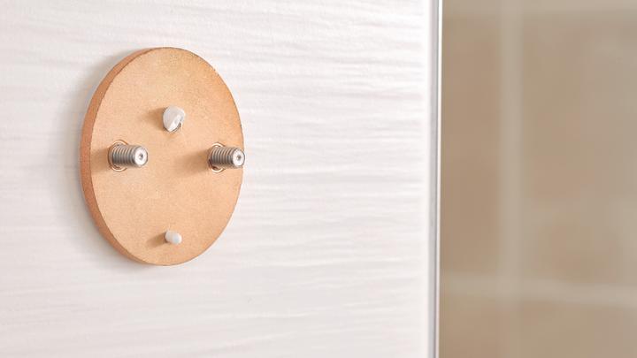 Immagine prodotto tesa Maniglia da bagno DRAAD con soluzione adesiva senza foratura