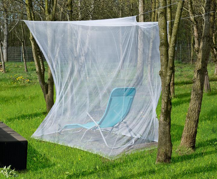 Produktbild Infactory Moskitonetz für Innen & Aussen, 200 x 100 x 200 cm, 220 Mesh, weiss (200 x 100 x 200 cm)