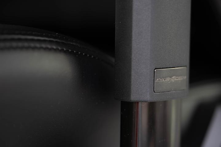 Actual product image DXRacer master racer