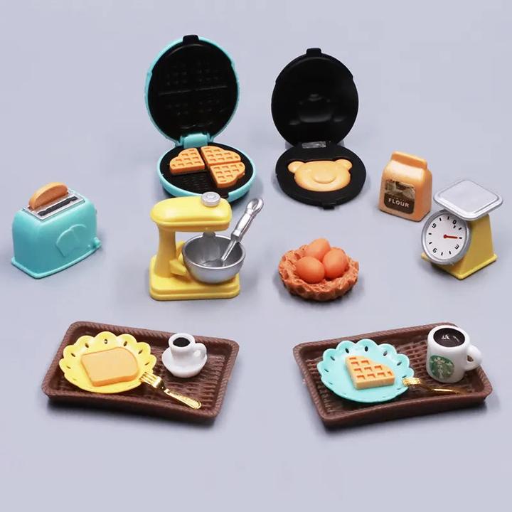 Image du produit Activity Board DIY Maison de Poupée Ours Biscuits 1/12 Meubles Miniatures Grille-pain Four Mixeur Balance