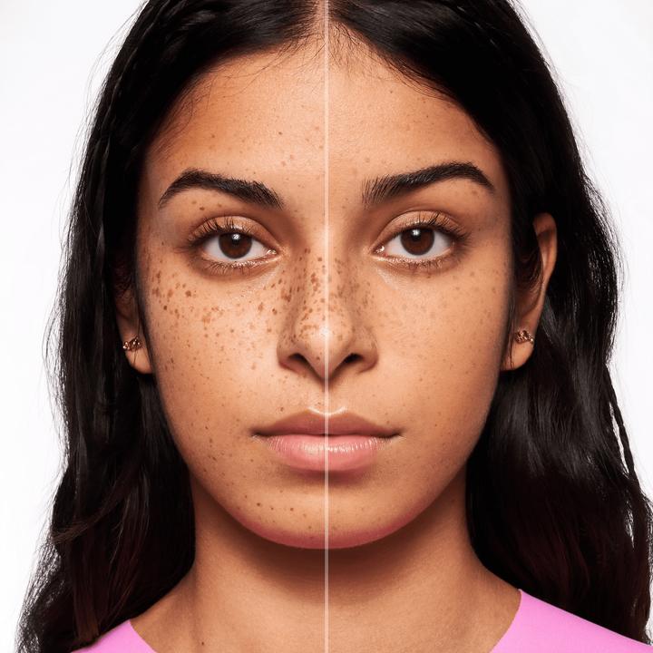 Image du produit essence I LOVE FLAWLESS SKIN foundation fond de teint (Light Beige)