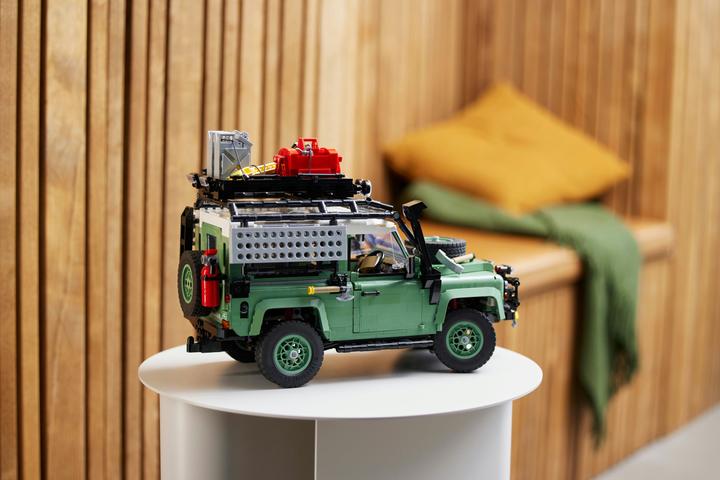 Immagine prodotto LEGO Icone classiche Land Rover Defender 90 10317 (10317, LEGO Icons, Set LEGO rari)