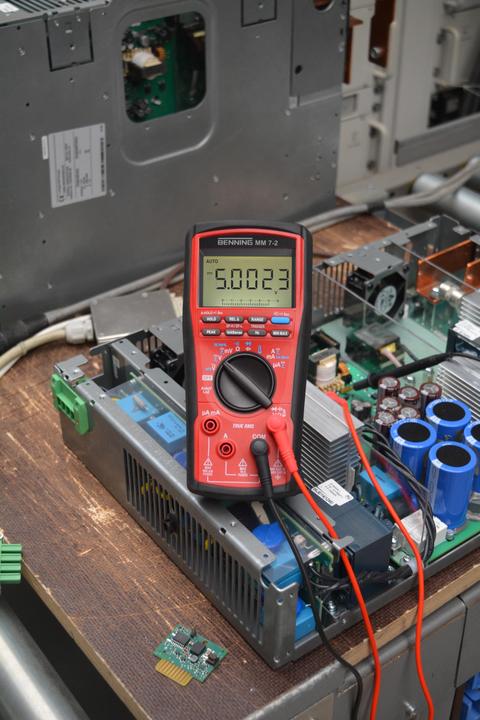 Produktbild Benning TRUE RMS Digital-Multimeter (CAT III 1000V, CAT IV 600V)