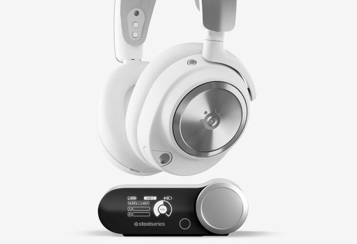 Actual product image SteelSeries Arctis Nova Pro Wireless P (Wireless, Cable)