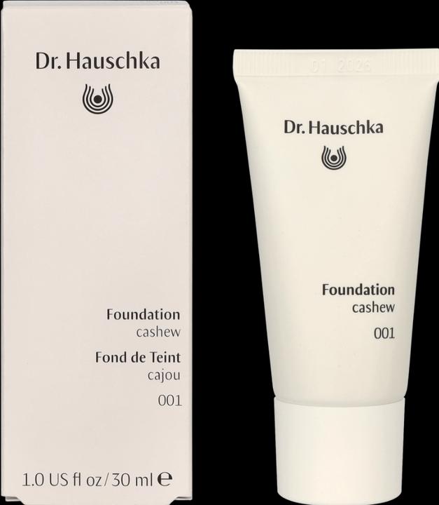 Actual product image Dr. Hauschka Foundation 001 cashew 30 ml (001 Cashew)