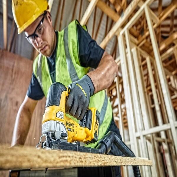 Immagine prodotto DeWalt DCS334P2-QW seghetto alternativo elettrico 3200 SPM