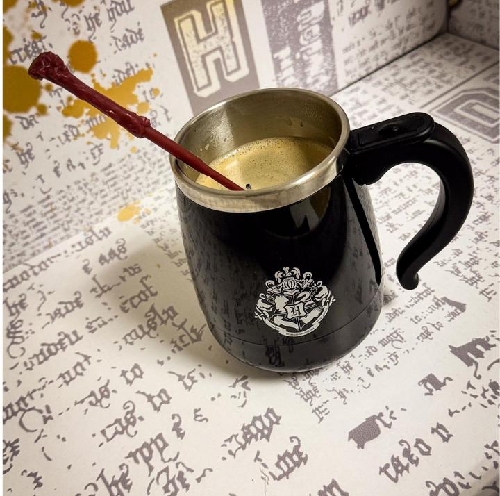 Produktbild Thumbs Up Harry Potter Zauberstab Selbstrührende Tasse (450 ml, 1 x)