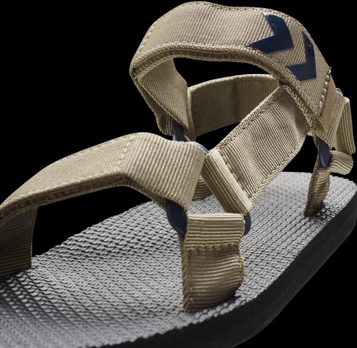 Actual product image hummel Strap Sandal (40)