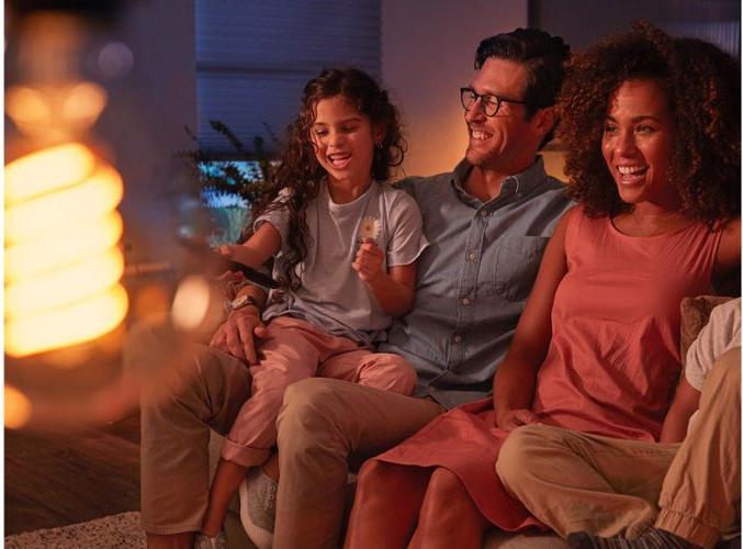 Actual product image Philips Hue White BT (E27, 7 W, 550 lm, 1 x, G)