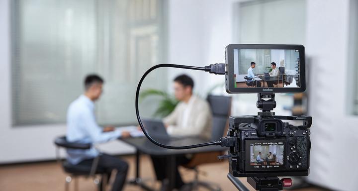 Actual product image Godox GM6S (5.50", Full HD)