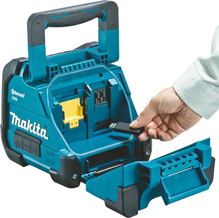 Produktbild Makita DMR202 (32 h, Akkubetrieb, Netzbetrieb)