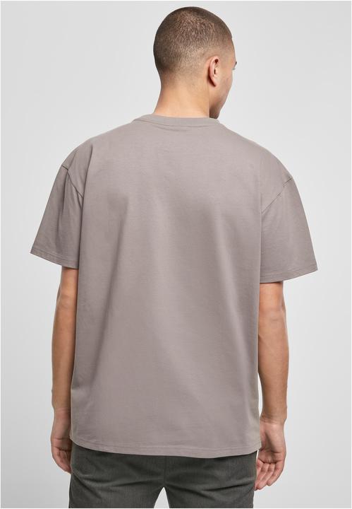 Actual product image Urban Classics Heavy Oversized Tee (5XL)