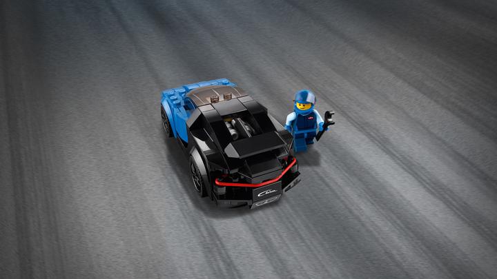 Actual product image LEGO Speed Champions Bugatti Chiron (75878, LEGO Speed Champions)
