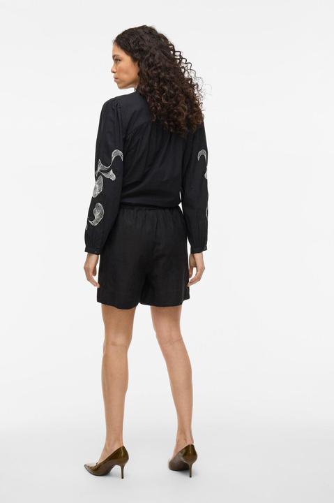Actual product image Vila Mid Waist Shorts (40)