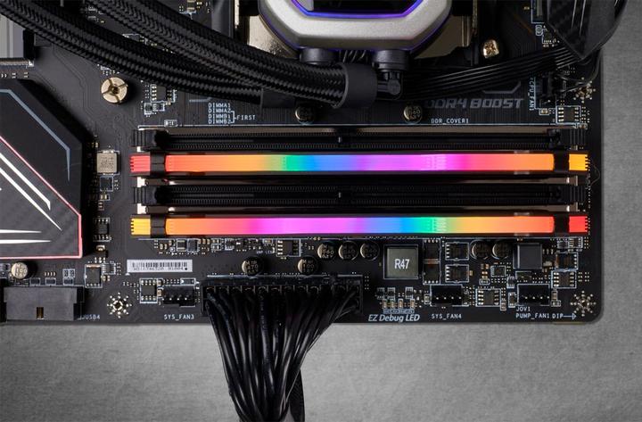 Actual product image Corsair Vengeance RGB Pro (2 x 32GB, 3200 MHz, DDR4-RAM, DIMM)