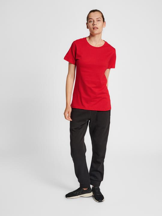 Actual product image hummel Hmlred Basic T-Shirt S/S Woman (M)
