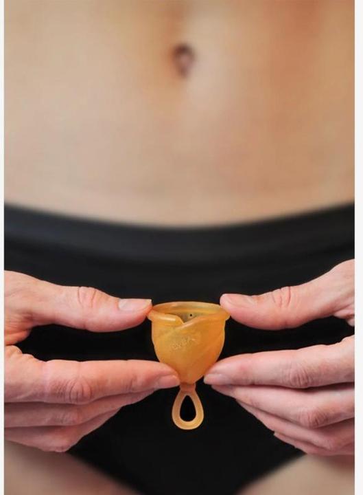 Hevea LOOP Menstrual Cup Size 2