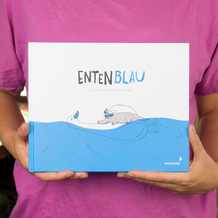 Actual product image Entenblau (German, Lilia, Christina Youn-Arnoldi, 2021)