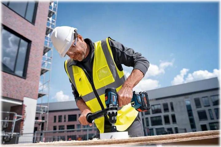 Actual product image Bosch Professional GSR 18V-150 C (Rechargeable battery operated)