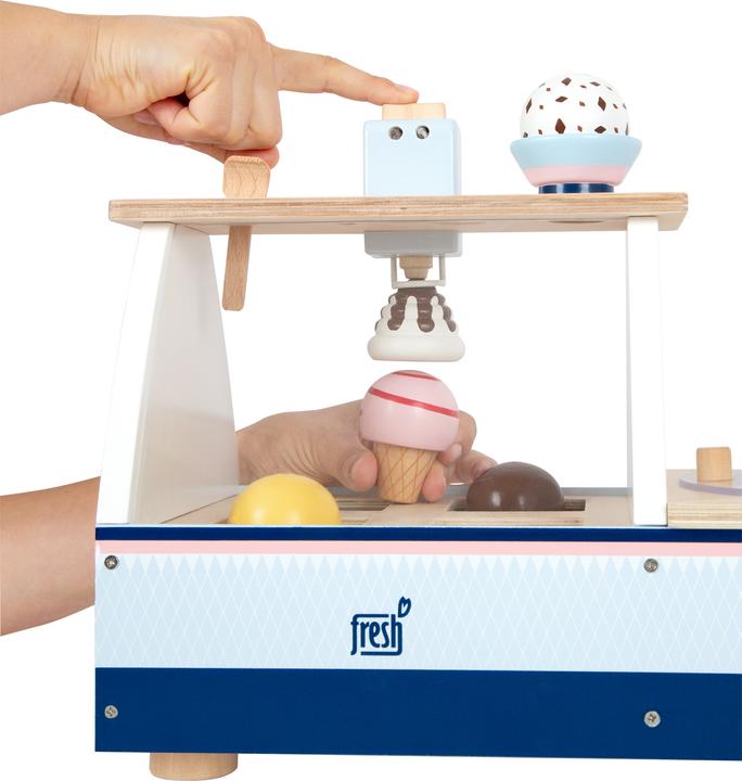 Actual product image small foot Ice cream counter fresh