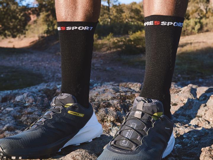 Actual product image Compressport Pro Racing Socks v4.0 Trail (42 - 44)