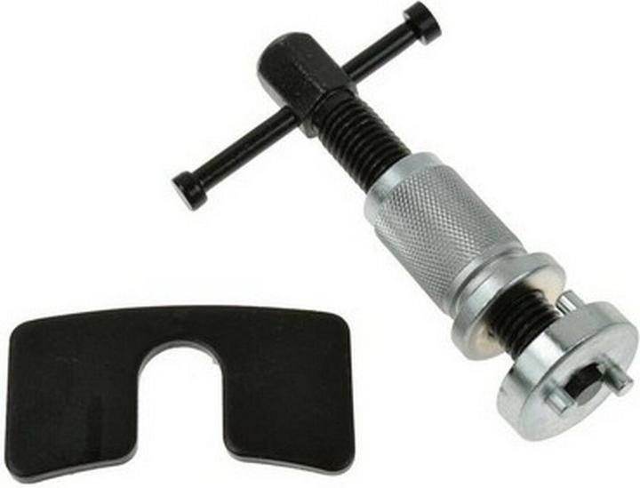 GEKO Preparation for pressing out brake pistons