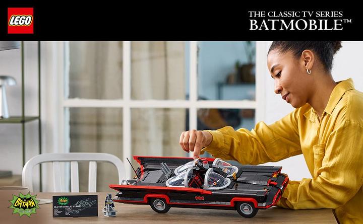 Actual product image LEGO Batmobile (76328, LEGO DC, LEGO Rare Sets)